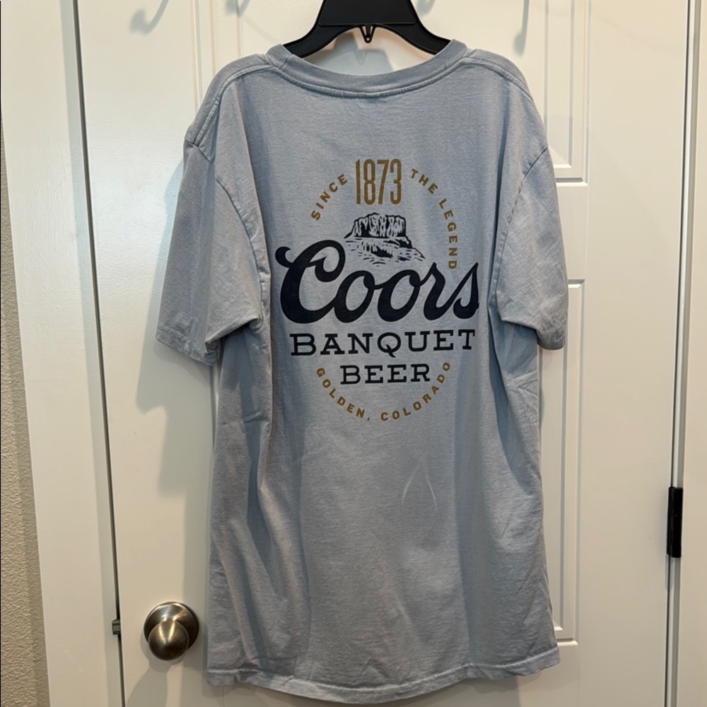 Casual Gray Short Coors Sleeve Tees with Graphic Designs